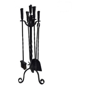 SET ATTREZZI CAMINO IN FERRO BATTUTO H.75