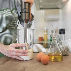 FRULLATORE A IMMERSIONE CON BICCHIERE GRADUATO 1000W B+D BXHB 1000E